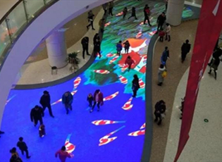 LED互動地磚屏案例，LED地磚屏前景怎么樣？
